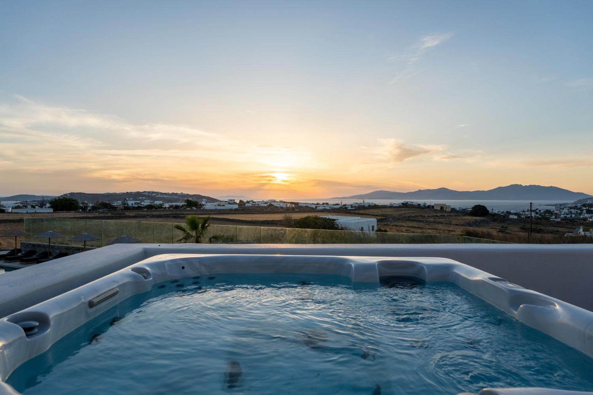 Regency Sunset Suites Mykonos Town ภายนอก รูปภาพ